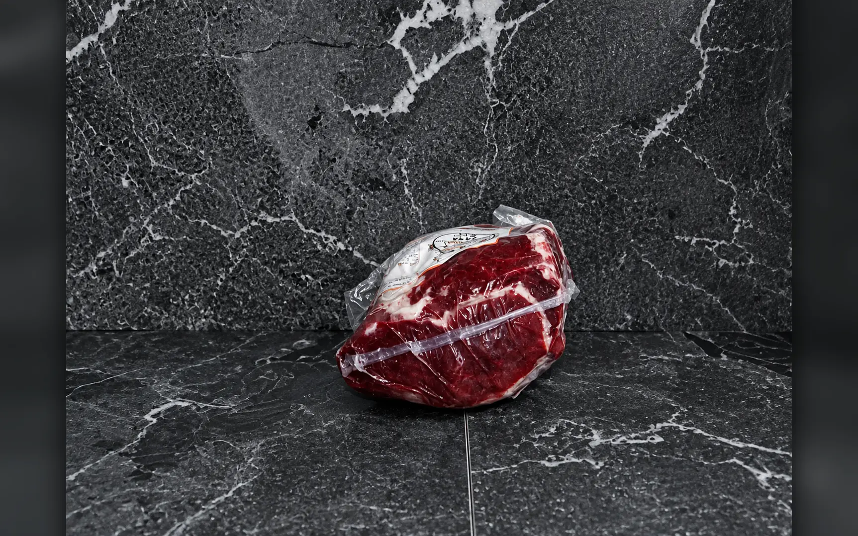 How to Choose a Beef Supplier for a Restaurant: 9 Questions Before the First Batch